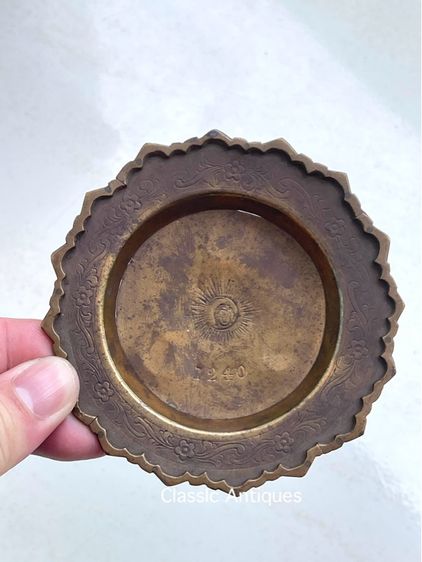 ถาด ตราพระอาทิตย์ แห่งราชินิกุลบุนนาค เก่าโบราณสะสม รูปที่ 9