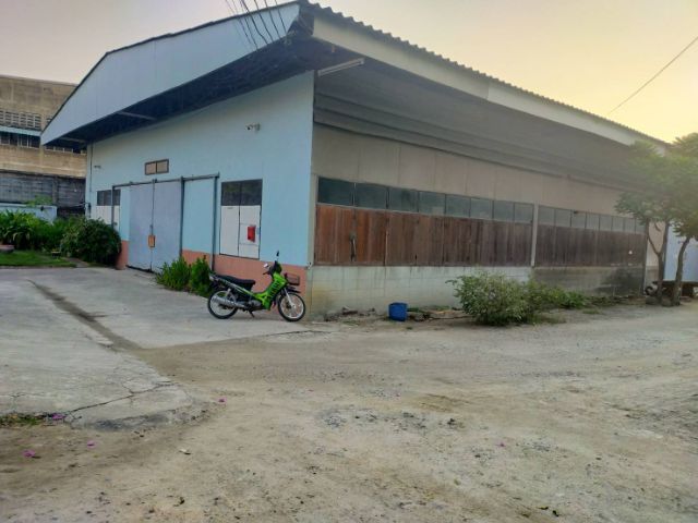 ใช่ โรงงาน รูปที่ 4