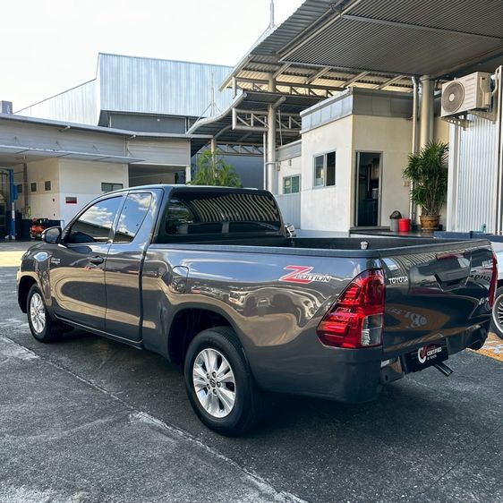 Toyota Hilux Revo 2024 2.4 Z Edition Entry Pickup ดีเซล ไม่ติดแก๊ส เกียร์ธรรมดา เทา รูปที่ 4