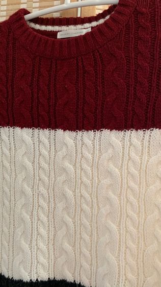 สเวตเตอร์คอกลมถักนิตติ้ง รูปที่ 4