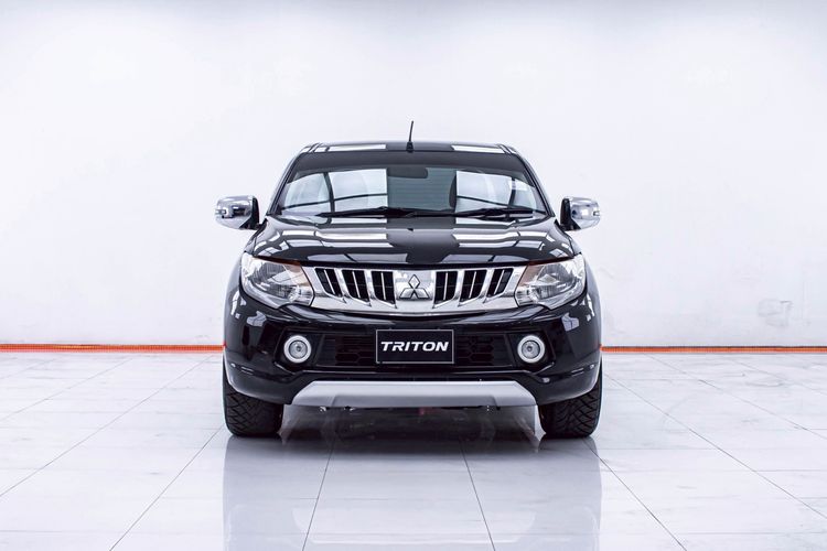 Mitsubishi Triton 2017 2.5 GLX Pickup ดีเซล ไม่ติดแก๊ส เกียร์ธรรมดา ดำ รูปที่ 4