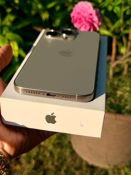 iPhone 15 Pro Max 256 GB รูปที่ 2