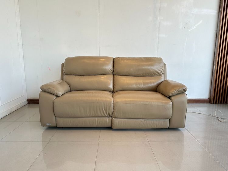 โซฟาปรับนอนไฟฟ้า 2 ที่นั่ง เบาะหนังแท้ผิวสัมผัส สีน้ำตาล ขาเหล็ก