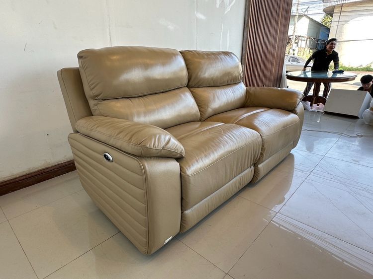 โซฟาปรับนอนไฟฟ้า 2 ที่นั่ง เบาะหนังแท้ผิวสัมผัส สีน้ำตาล ขาเหล็ก รูปที่ 3
