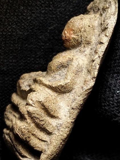 พระรอดลำพูนพิมพ์ใหญ่เนื้อโทนขาวครับ รูปที่ 9