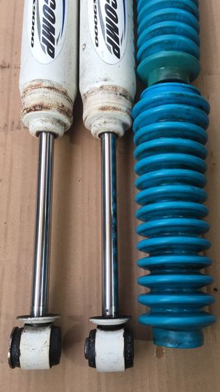 โช๊ค คู่หลัง Procomp Es9000 Mitsubishi ไทรทัน  plus  รูปที่ 4