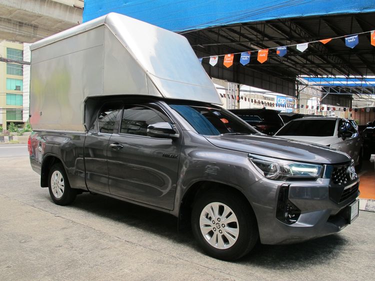 Toyota Hilux Revo 2024 2.4 Z Edition Mid Pickup ดีเซล ไม่ติดแก๊ส เกียร์ธรรมดา เทา รูปที่ 2