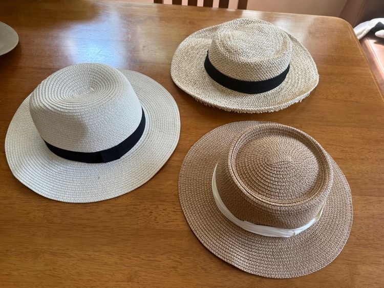 หมวกสานปานามาปีกกว้าง