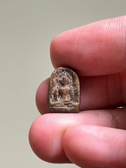 พระเนื้อดิน