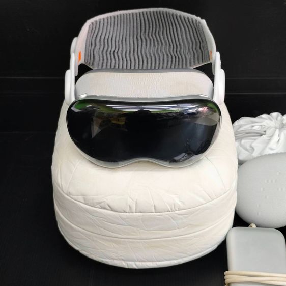 Apple Vision Pro 256GB เครื่องศูนย์ US อุปกรณ์ครบ สภาพใช้งาน รูปที่ 3