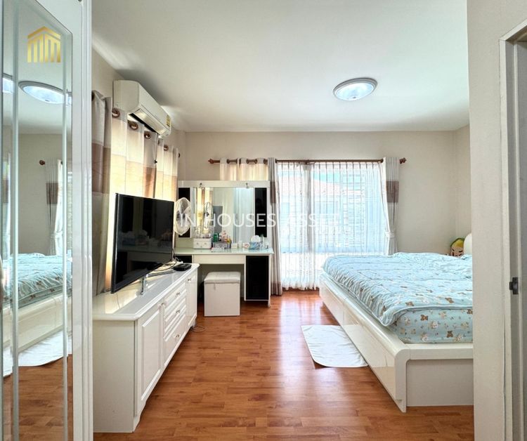 อื่นๆ ตกแต่งครบ ขายถูกมาก บ้านเดี่ยวขนาดใหญ่ 2 ชั้น โครงการคาซ่า เพรสโต้ ราชพฤกษ์ - แจ้งวัฒนะ อ้อมเกร็ด ปากเกร็ด นนทบุรี ใกล้วัดใหญ่สว่างอารมณ์  Casa Pre รูปที่ 2