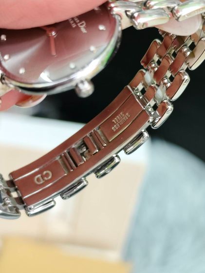 Christian Dior Bagheera de Dior (พร้อมกล่อง + ใบการันตี + ข้อสายสำรอง) รูปที่ 4