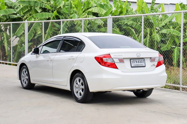 Honda Civic 2012 1.8 S i-VTEC Sedan เบนซิน ไม่ติดแก๊ส เกียร์อัตโนมัติ ขาว รูปที่ 4