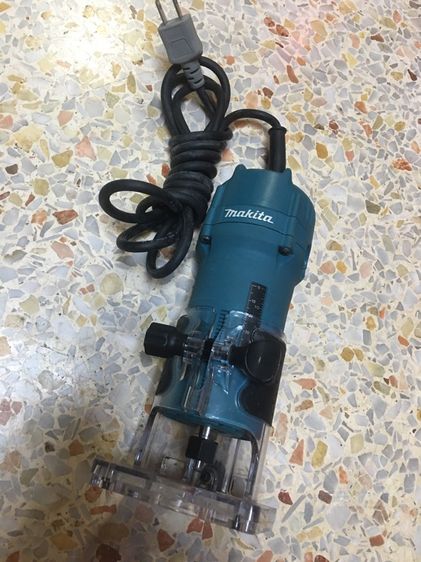 เลาเตอร์เซาะล่อง makita 3709 สภาพสวยพร้อมใช้งานแท้ 
