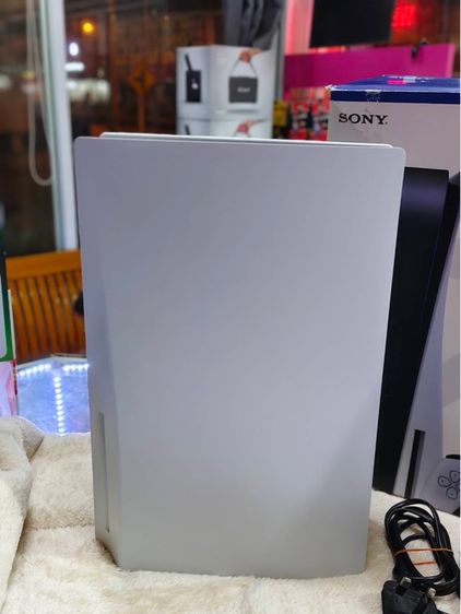 Sony PlayStation 5 (ใส่แผ่นได้) รูปที่ 3