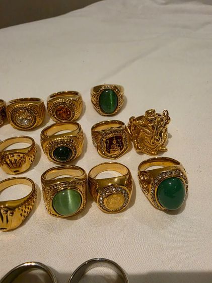 ชุดแหวน ของเก่าเก็บ เหมาๆ ทั้งหมด 20 วง สวยหายาก เก่าเก็บ ของที่บ้าน ขาย ยก ทั้งหมด ตามสภาพ พร้อมส่งครับสวย น่าสะสม เดิมๆ เบอร์ 9 ครับ รูปที่ 2