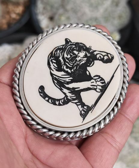 หัวเข็มขัดวัสดุธรรมชาติแท้ สวยหายาก แบ่งปันราคาเบาๆครับ รูปที่ 4