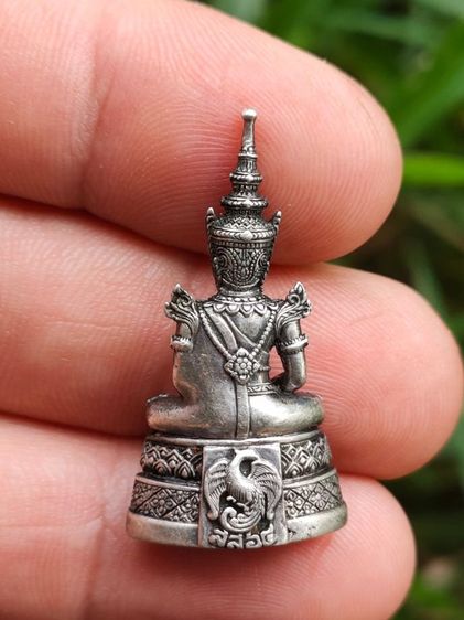 พระก้วมรกต กรมสรรสามิต รูปที่ 4