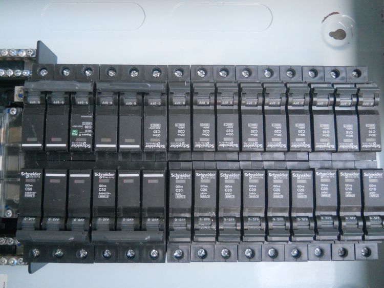 ตู้โหลดเมน60A30ช่อง รูปที่ 9