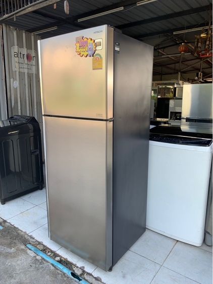 ขายตู้เย็นมือสองยี่ห้อฮิตาชิขนาด 15 คิวสภาพสวยพร้อมใช้งานราคา 5990 บาทรับประกันเจ็ดเดือนค่ะ รูปที่ 3