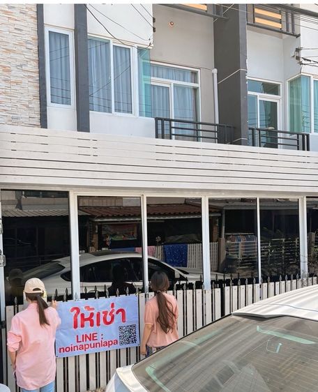 ขายและให้เช่า ทาวโฮม กัสโต้ รามคำแหง 2จอด ใกล้สนามบิน สุวรรณภูมิ ใกล้โรงพยาบาลราม2