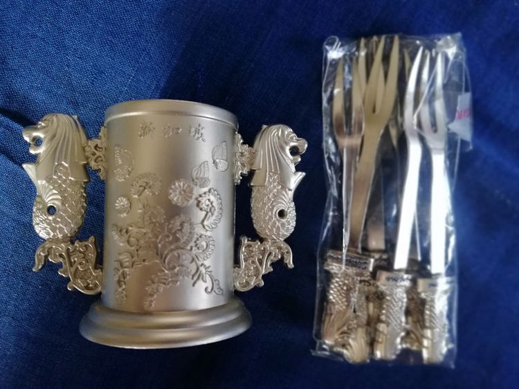 ของที่ระลึกสัญญลักษณ์สิงคโปร์ 5 รายการ ขายยกกล่อง ของใหม่่ สแตนเลส รูปที่ 8