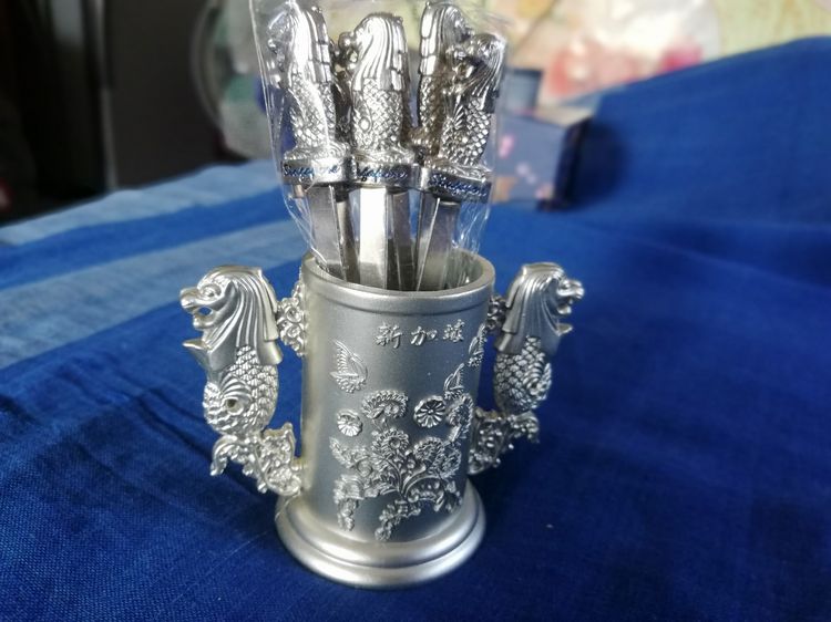 ของที่ระลึกสัญญลักษณ์สิงคโปร์ 5 รายการ ขายยกกล่อง ของใหม่่ สแตนเลส รูปที่ 14