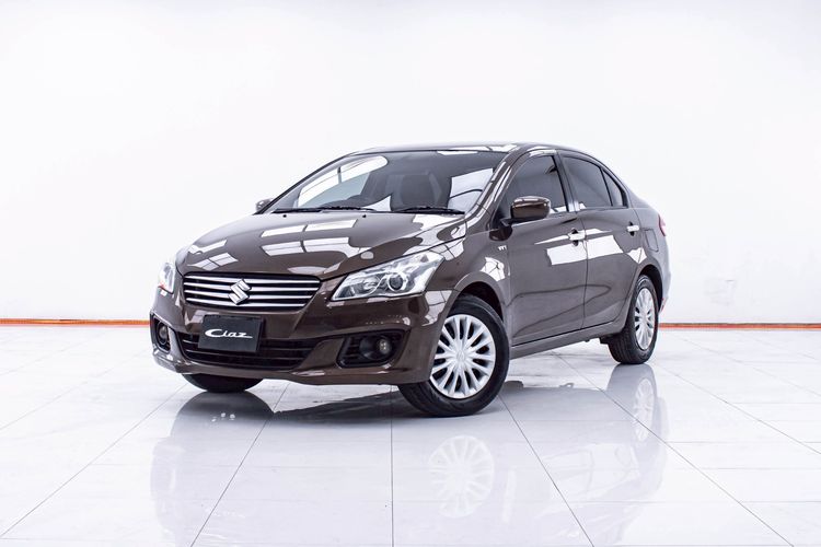 รถ Suzuki Ciaz 1.2 GL สี น้ำตาล