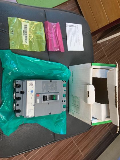circuit breaker schneider 50แอมป์ 3เฟส รูปที่ 6