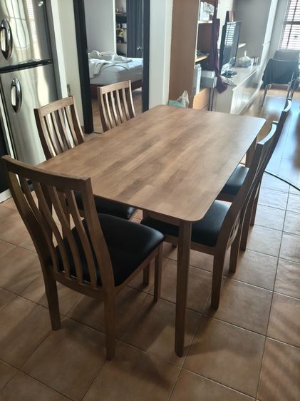 ชุดโต๊ะอาหาร Femmie พร้อมเก้าอี้ 6 ตัว Table + 6 Chairs รูปที่ 3