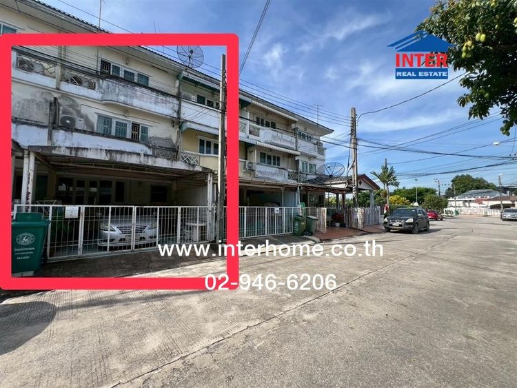 ทาวน์เฮ้าส์ 2 ชั้น 21.4 ตร.ว. หมู่บ้านพาร์คแกลเลอรี่ ศรีนครินทร์ ใกล้สถานีรถไฟฟ้า ศรีแบริ่ง ซอยศรีด่าน22 ถนนศรีนครินทร์ ถนนพัฒนาชุมชน1 