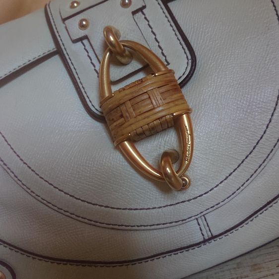 Ferragamo Shoulder Bag รูปที่ 4