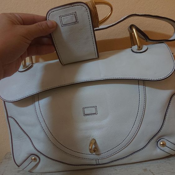 Ferragamo Shoulder Bag รูปที่ 6