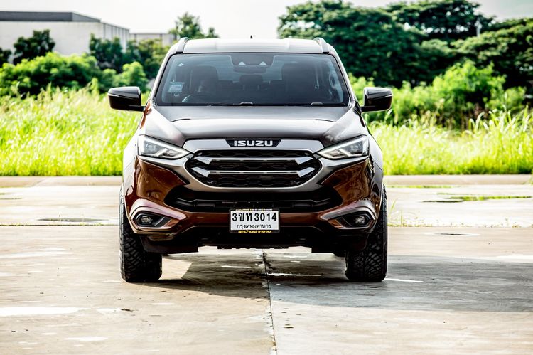 Isuzu MU-X 2022 3.0 Ultimate AT 2WD Utility-car ดีเซล ไม่ติดแก๊ส เกียร์อัตโนมัติ น้ำตาล รูปที่ 2