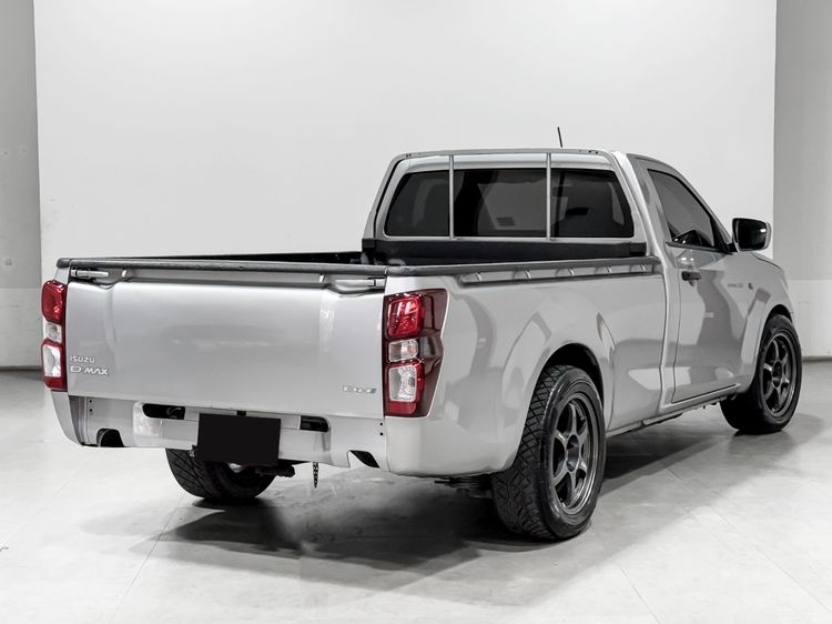 Isuzu D-MAX 2023 3.0 S Pickup ดีเซล เกียร์ธรรมดา บรอนซ์เงิน รูปที่ 4