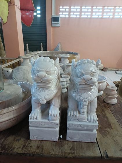 สิงโตหินอ่อนแท้ขนาดสูง 30 cmราคาคู่ละ