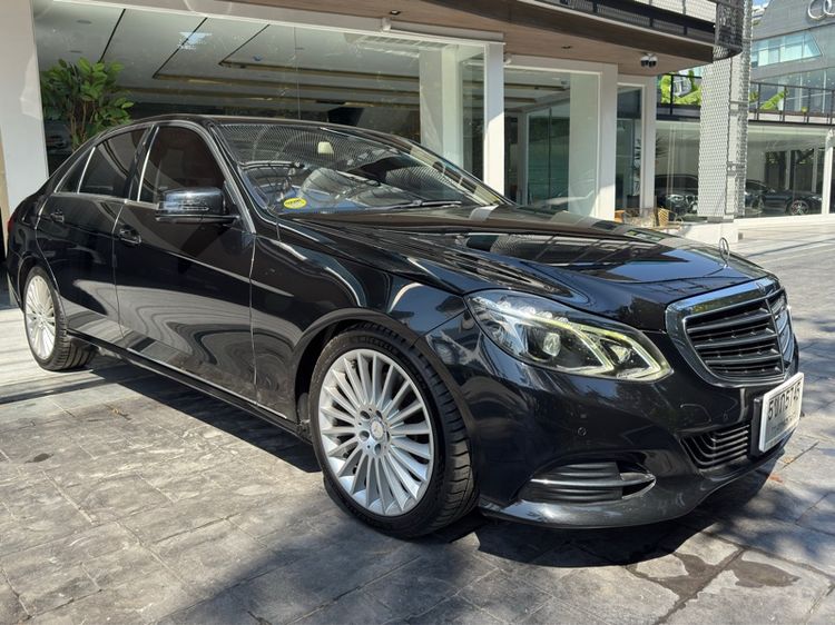 Mercedes-Benz E-Class 2015 E300 2.2 BlueTEC Hybrid Exclusive Sedan ปลั๊กอินไฮบริด (PHEV) ดำ รูปที่ 3