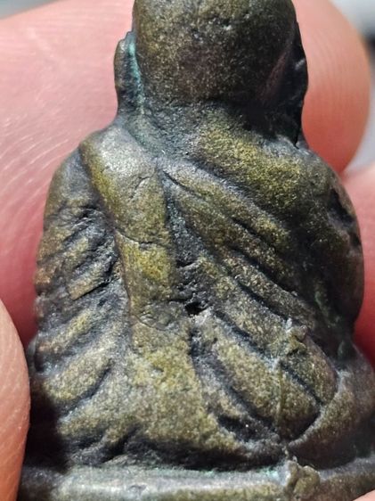 รูปหล่อหลวงพ่อเงิน รูปที่ 4