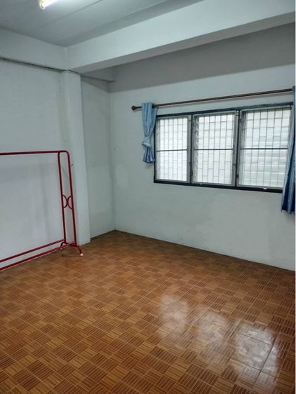 ไม่มี ใช่ 🏢 ตึก 3 ชั้น – 17 ตรว. – 8 ห้องนอน 8 ห้องน้ำ รูปที่ 4