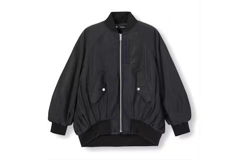 GU x UNDERCOVER MA-1 Bomber Jacket  รูปที่ 3