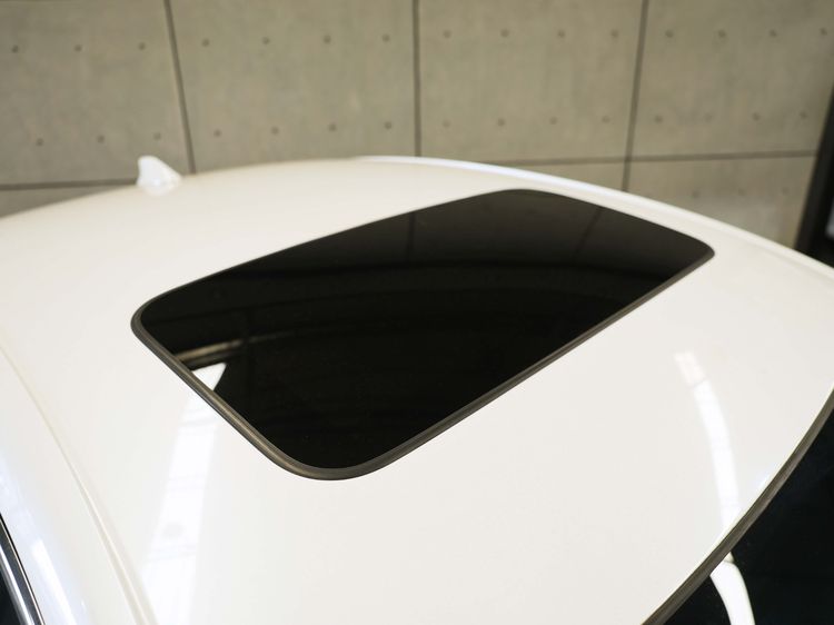 Honda Accord 2020 2.0 Hybrid Tech Sedan ไฮบริด ไม่ติดแก๊ส เกียร์อัตโนมัติ ขาว รูปที่ 3