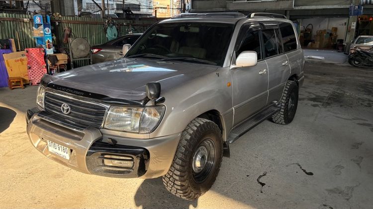 รถ Toyota Land Cruiser 4.2 VX Limited 4WD สี บรอนซ์ทอง