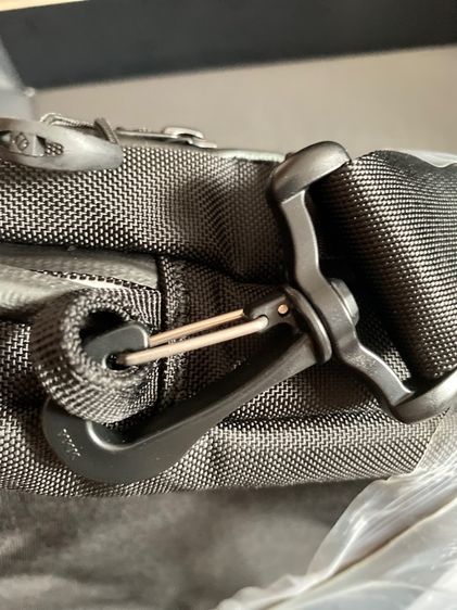 💼 TOMTOC 💼 กระเป๋า(มือหนึ่ง) ใส่ tablet และ notebook ได้ถึงขนาด 16 นิ้ว รูปที่ 9