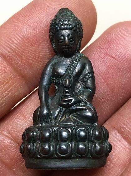 พระกริ่งเก่าคะ