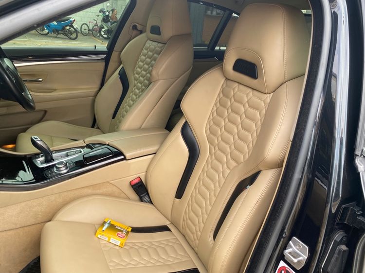 BMW Series 5 2013 520d Sedan ดีเซล เกียร์อัตโนมัติ ดำ รูปที่ 3