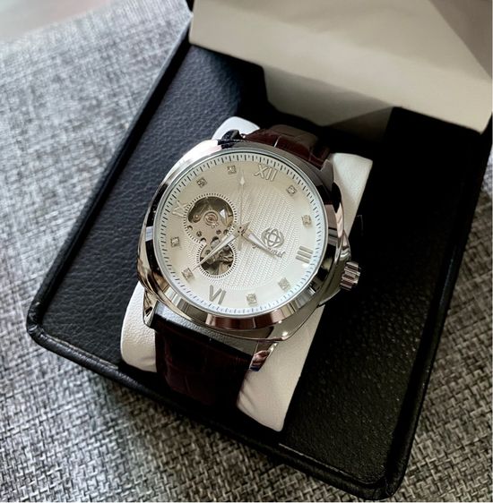 Automatic Skeleton Watch สายหนัง