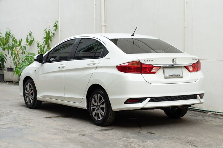 Honda City 2019 1.5 V Sedan เบนซิน ไม่ติดแก๊ส เกียร์อัตโนมัติ ขาว รูปที่ 2