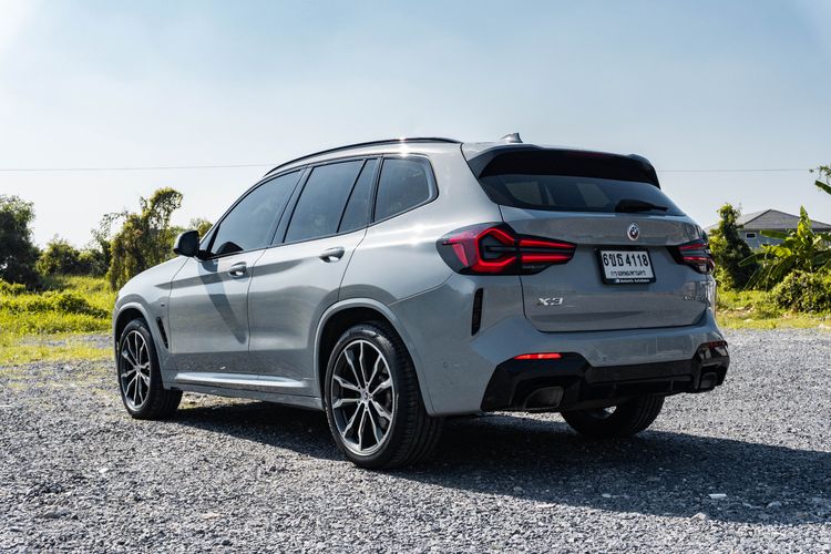 BMW X3 2023 2.0 xDrive20d 4WD Utility-car ดีเซล ไม่ติดแก๊ส เกียร์อัตโนมัติ เทา รูปที่ 4