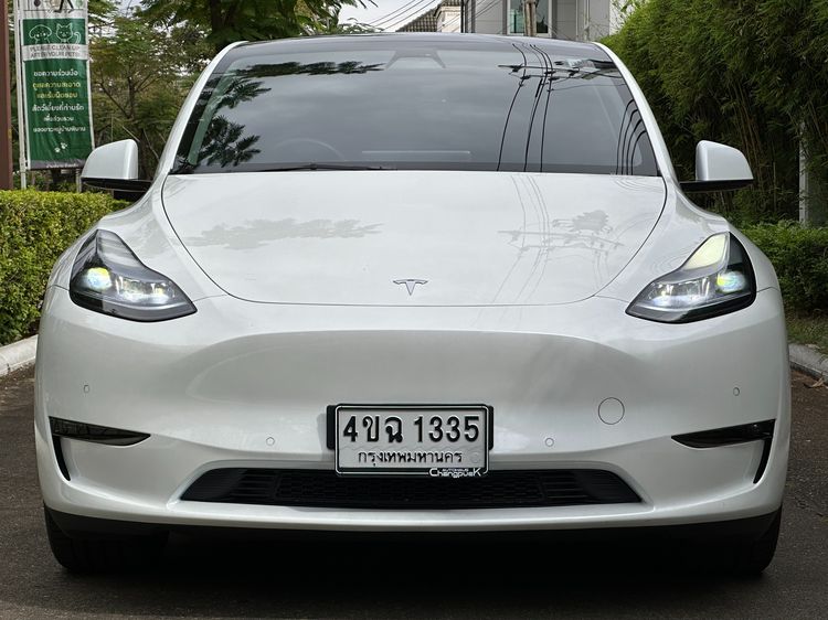 Tesla Model Y 2023 Long Range AWD Utility-car ไฟฟ้า ไม่ติดแก๊ส เกียร์อัตโนมัติ ขาว รูปที่ 4