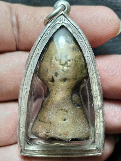 ❌ปิดครับ❌นาคปรกหล่อเก่าหลวงพ่อพรหมสรรอดเลี่ยมเงินแท้ครับ รูปที่ 2